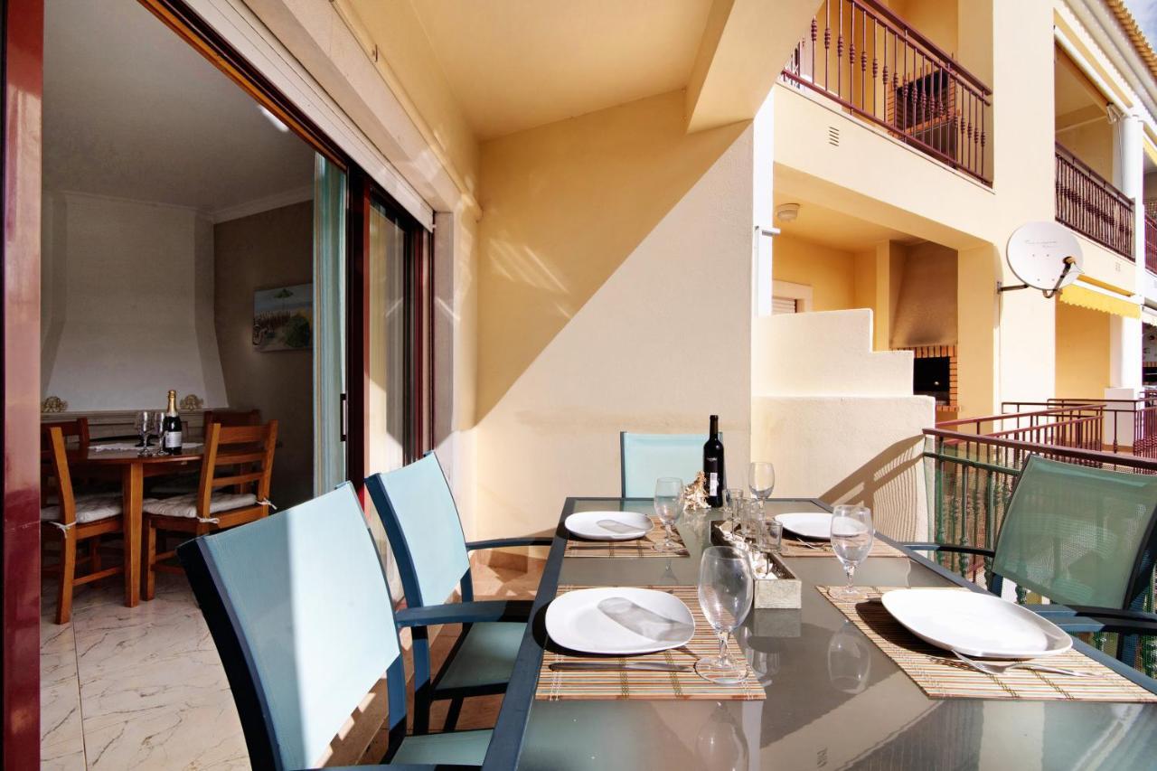 Columbus Beach Apartment Куартейра Екстер'єр фото
